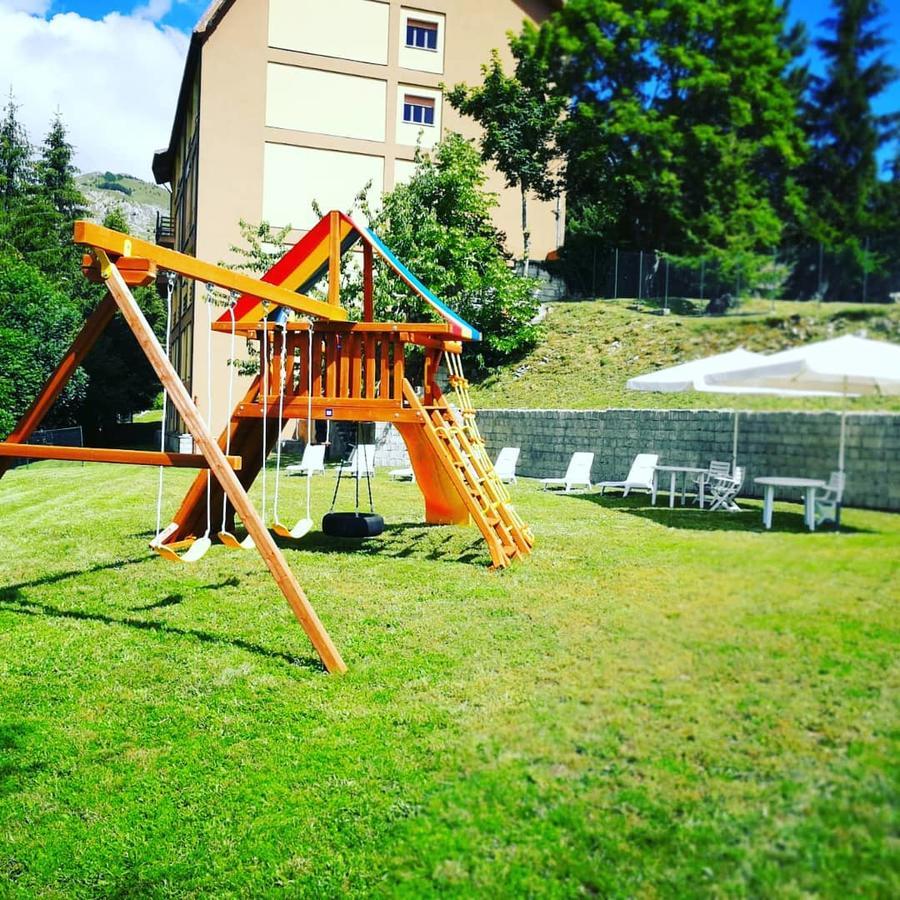 Family Hotel Como Ривізондолі Екстер'єр фото